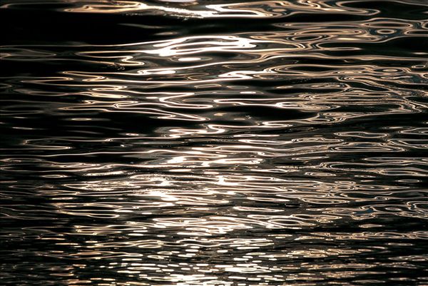 李斯特 水上吟图片_李斯特 水上吟_社会热点图