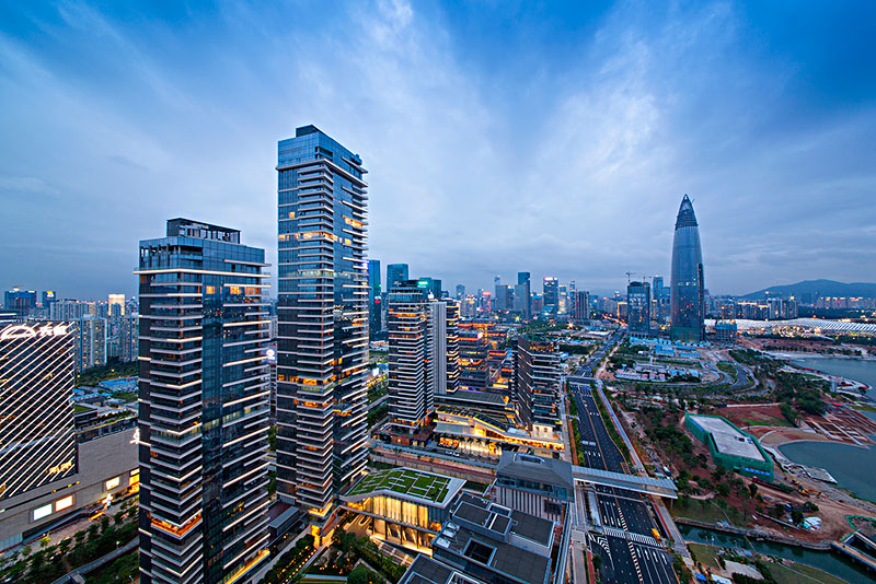 中国广东深圳南山后海中心区夜景