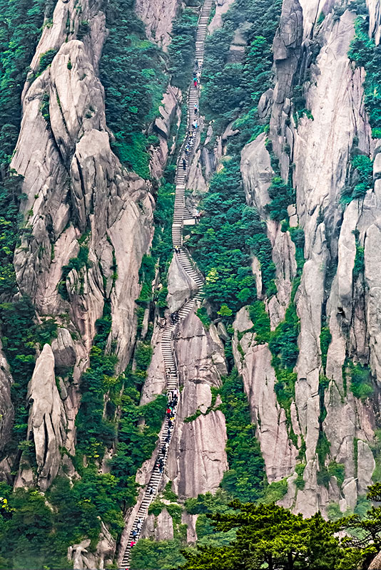 安徽省黄山市黄山风景区天都峰自然景观